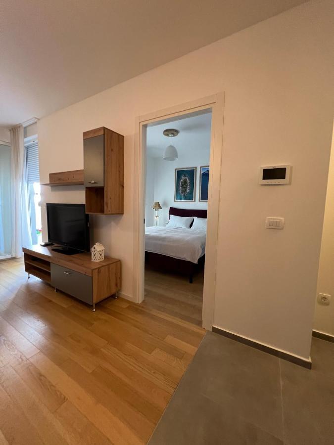 New Loris Apartman 扎达尔 外观 照片