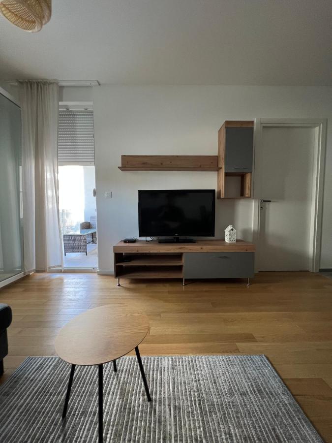 New Loris Apartman 扎达尔 外观 照片