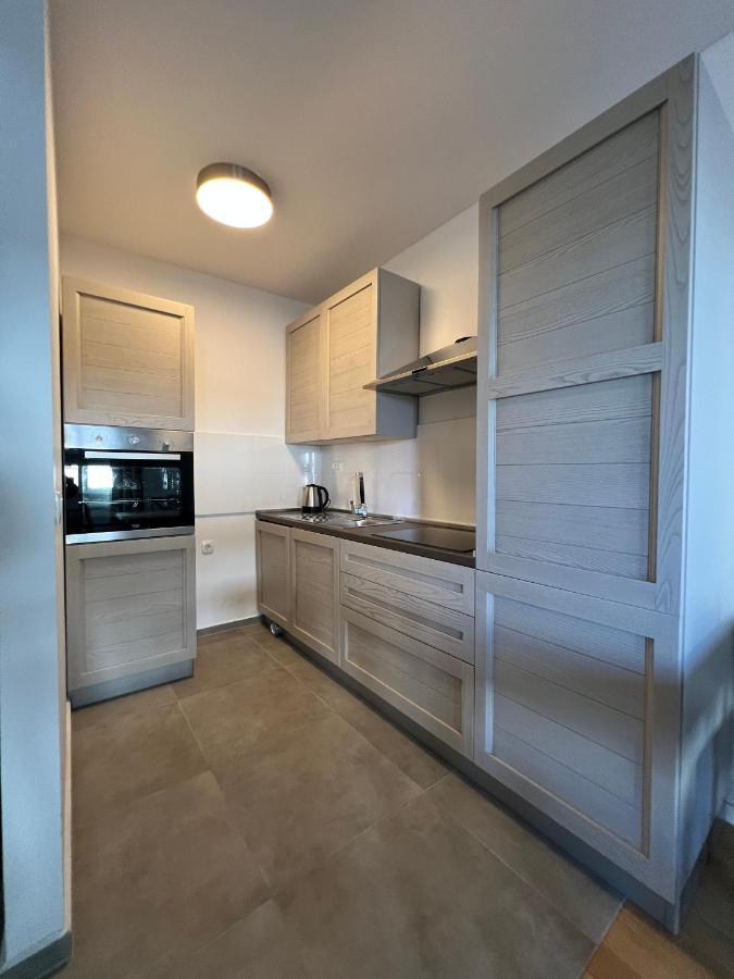 New Loris Apartman 扎达尔 外观 照片