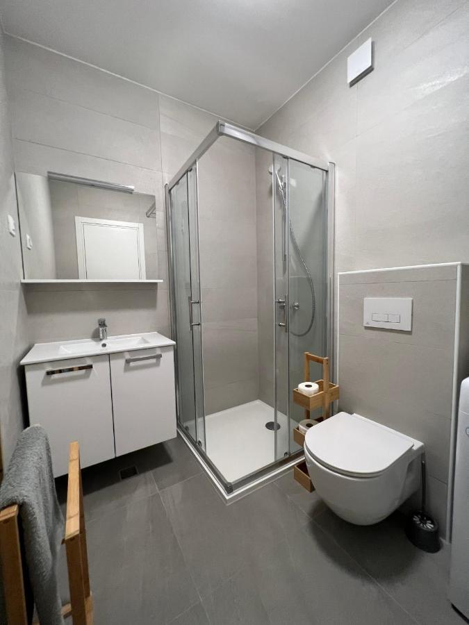 New Loris Apartman 扎达尔 外观 照片